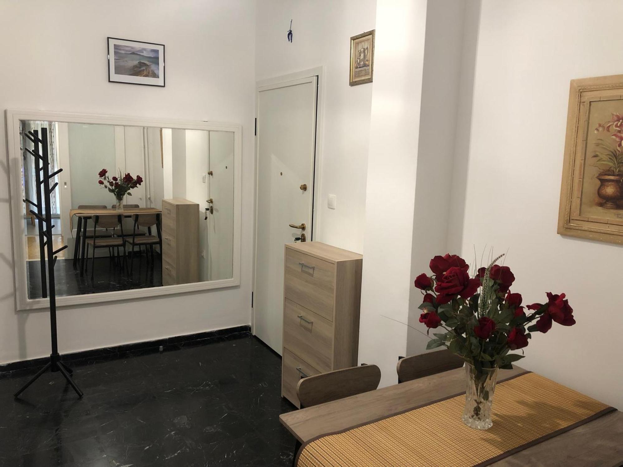 Loya's Apartament Atena
